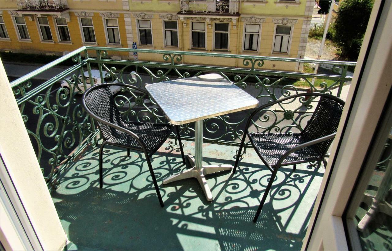 Milano Hostel Mariánské Lázně Εξωτερικό φωτογραφία